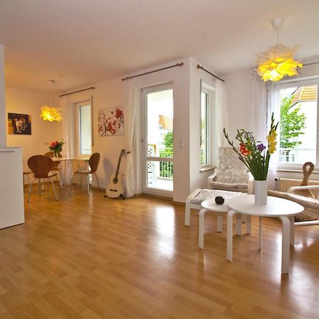 Ferienwohnung Kakadu Apartment Dresden Laubegast Wlan Tv Fahrrad Esterno foto