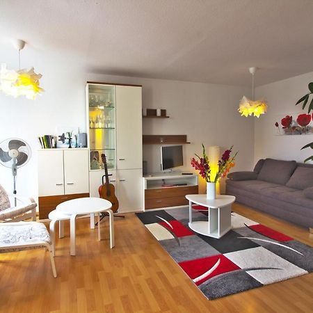 Ferienwohnung Kakadu Apartment Dresden Laubegast Wlan Tv Fahrrad Esterno foto