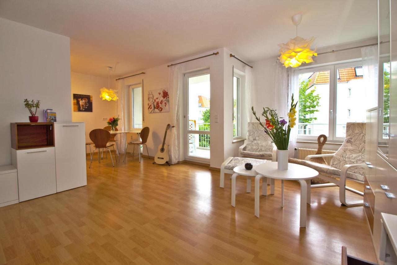 Ferienwohnung Kakadu Apartment Dresden Laubegast Wlan Tv Fahrrad Esterno foto